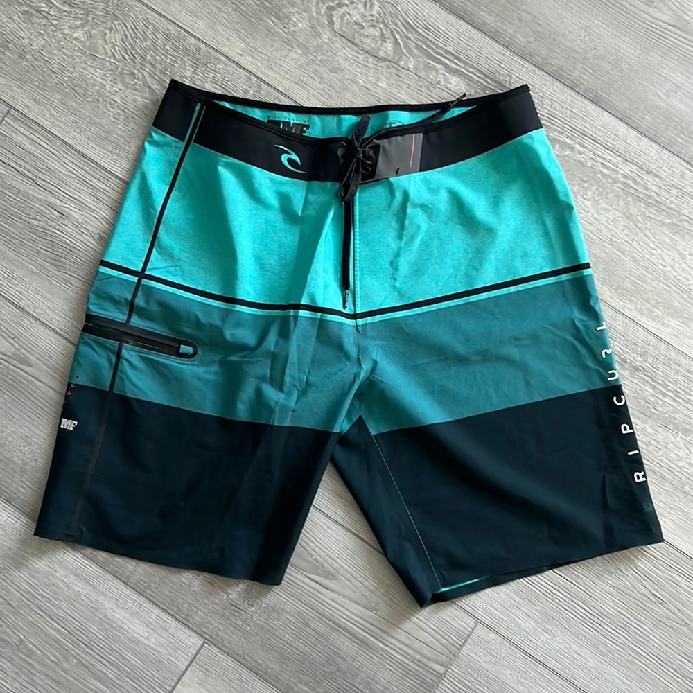 Men’s ripcurl board shorts